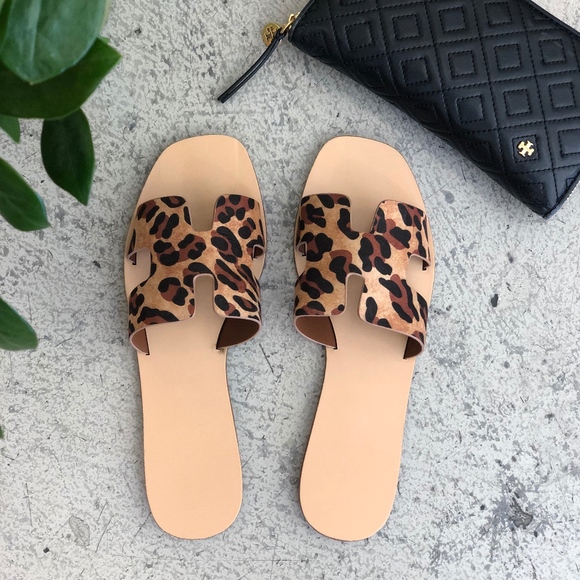 Leopard Print Flats Sandals - Picture 5 of 5